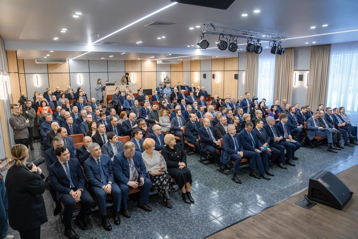 В конференц-зале санатория «Барнаульский» состоялось отчетно-выборное собрание Союза промышленников Алтайского края
